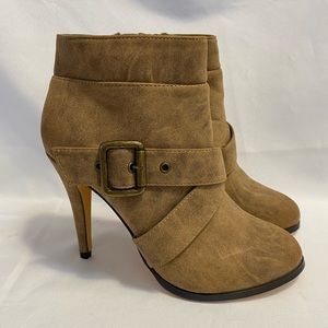 Michael Antonio Suede High Heel Buckle  Tan Ankle Boots Women’s Size 9